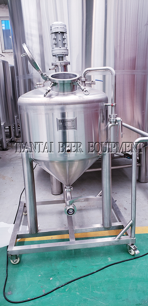 <b>New design yeast feeder</b>